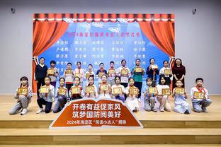 东契奇谈两位新援：他们都能从1防到5 我们的比赛变得容易很多